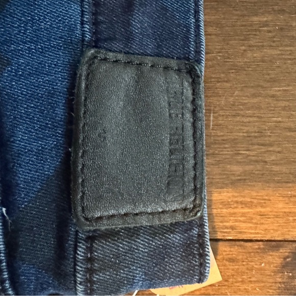 True Religion Casey Low Rise Super Skinny 26 Y2K Iconic Denim Jeans - Picture 16 of 16